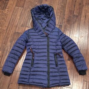 Navy Hooded Puffer Jacket